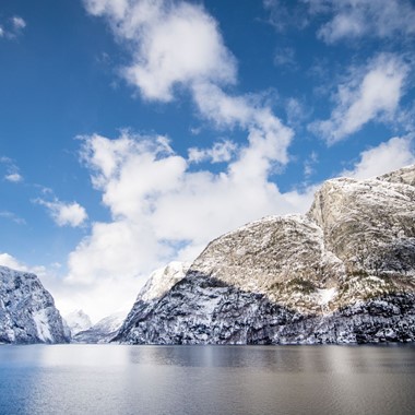 Nærøyfjorden winter - Norway in a nutshell® winter tour