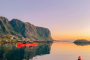 Hacer kayak en Lofoten - Islas Lofoten in a nutshell - Noruega