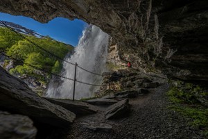 UNESCO Geirangerfjord in a nutshell - Storseterfossen waterfall