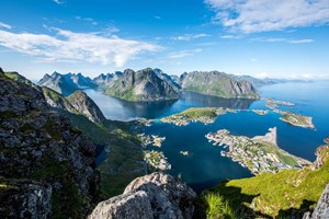 Loften Islands in a nutshell-  Arktische Berge & Malerische Fischerdörfer - Lofoten, Norwegen