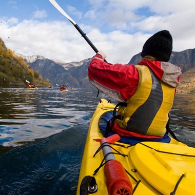 Hacer kayak en Flåm - Noruega, Norway in a nutshell® familiar