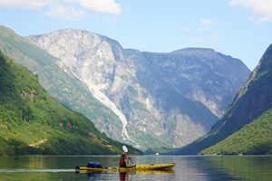 Opplev en kajakktur på Nærøyfjorden på Norge i et nøtteskall® turen