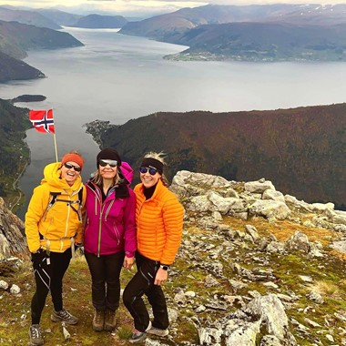 Happy ladies hiking by the Sognefjord - Sogn, Norway