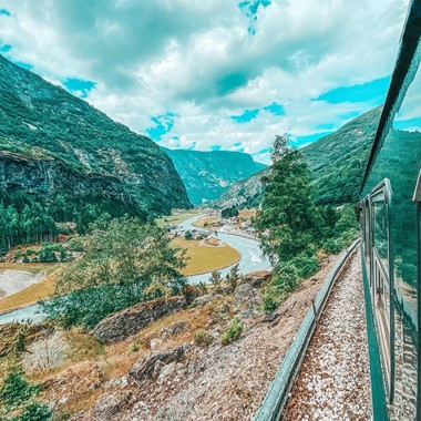 Descubre el tren de Flåm durante el tour Norway in a nutshell®, Flåm, Noruega