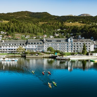 Brakanes Hotel in Hardangerfjorden - Ulvik in Hardanger, Norway