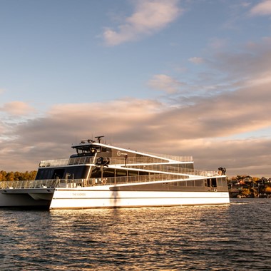 Elektrisk fjord cruise til Drøbak fra Oslo - solnedngang