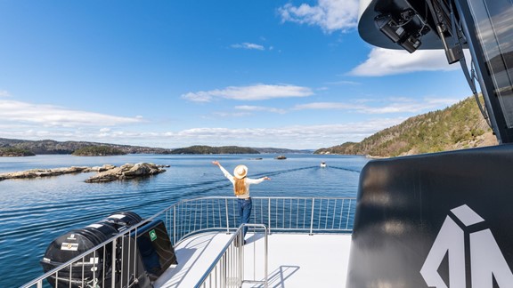 Elektrische Fjordkreuzfahrt mit LEGACY OF THE FJORDS auf dem Oslofjord nach Oscarsborg - Auf dem Weg aus dem Oslofjord
