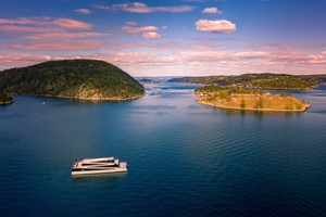 Oslofjord Cruise zur Weihnachtsstadt Drøbak