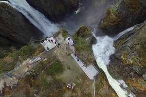 Hardangerfjord in a nutshell - Vøringfoss Wasserfall aus der Luft