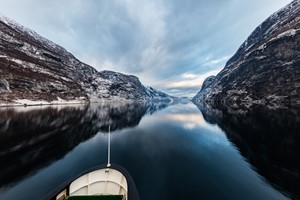 Crucero por el fiordo de Nærøy - Tour de invierno Norway in a nutshell® de Fjord Tours - Flåm, Noruega